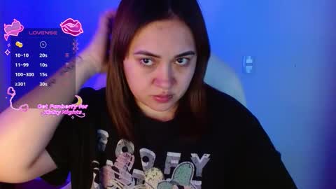 Snapshot of m33li chatting on December 5, 2025, 12:19 am Meli online show from December 5, 2025, 12:19 am