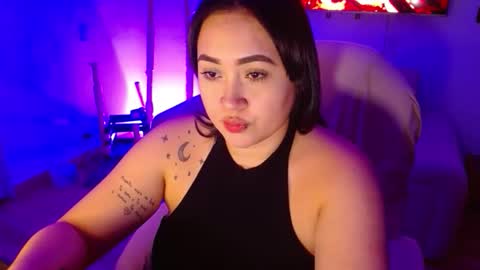 Snapshot of m33li chatting on February 10, 2026, 3:43 am Meli online show from February 10, 2026, 3:43 am