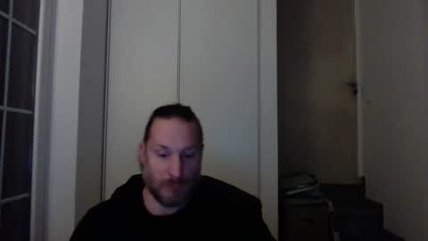 Snapshot of m4rduk81 chatting on December 26, 2024, 12:03 am m4rduk online show from December 26, 2024, 12:03 am