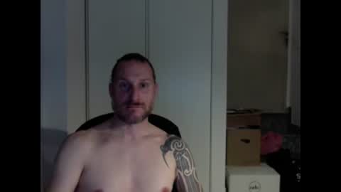 Snapshot of m4rduk81 chatting on January 29, 2025, 11:04 pm m4rduk online show from January 29, 2025, 11:04 pm