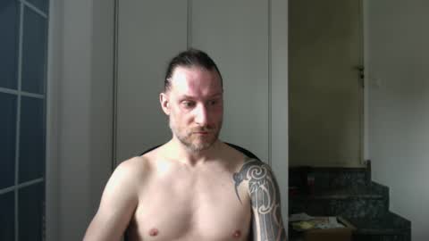 Snapshot of m4rduk81 chatting on March 11, 2025, 9:02 am m4rduk online show from March 11, 2025, 9:02 am