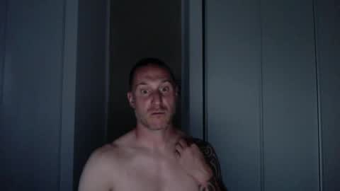 Snapshot of m4rduk81 chatting on September 8, 2025, 5:23 pm m4rduk online show from September 8, 2025, 5:23 pm