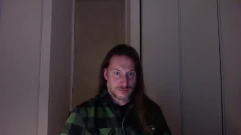 Snapshot of m4rduk81 chatting on October 29, 2025, 4:48 am m4rduk online show from October 29, 2025, 4:48 am