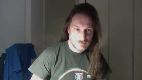 Snapshot of m4rduk81 chatting on January 11, 2026, 6:07 am m4rduk online show from January 11, 2026, 6:07 am