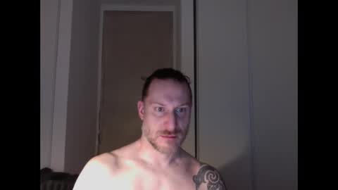 Snapshot of m4rduk81 chatting on February 18, 2026, 4:30 am m4rduk online show from February 18, 2026, 4:30 am