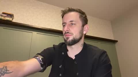 m_stephen online show from February 12, 2026, 4:29 am