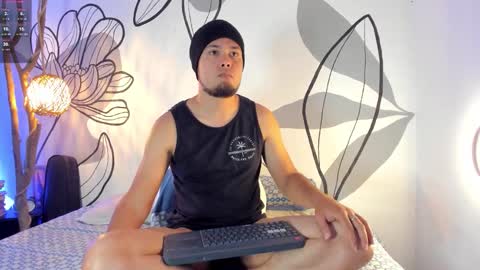 Snapshot of maax_taylor01 chatting on January 13, 2026, 11:15 am online show from January 13, 2026, 11:15 am