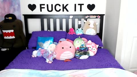 Mackenzie Wolfe online show from January 23, 2025, 8:04 am