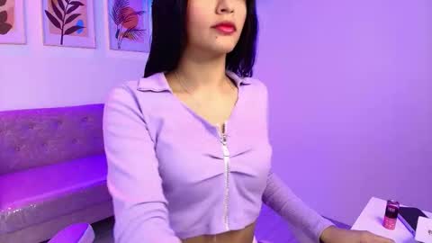 maddie_t18 online show from February 10, 2026, 11:25 am