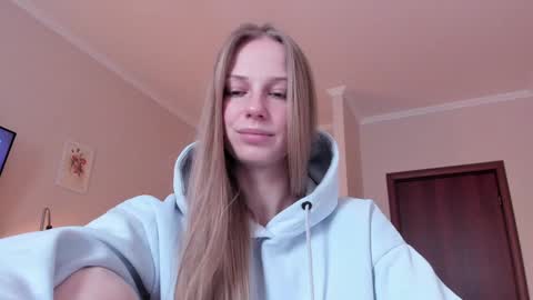 Snapshot of magic_couple13 chatting on February 13, 2026, 12:12 pm Alice online show from February 13, 2026, 12:12 pm