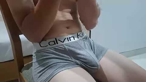 Snapshot of magicstick3003 chatting on October 12, 2025, 8:57 am Eli online show from October 12, 2025, 8:57 am