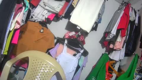 Snapshot of maite2020 chatting on December 1, 2024, 4:29 pm maite2020 online show from December 1, 2024, 4:29 pm