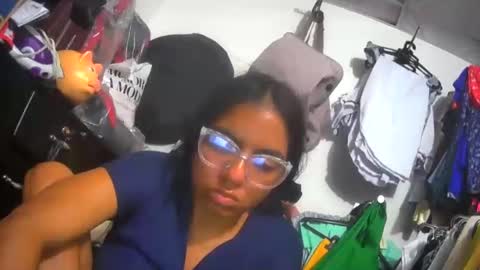 Snapshot of maite2020 chatting on December 9, 2024, 2:56 am maite2020 online show from December 9, 2024, 2:56 am