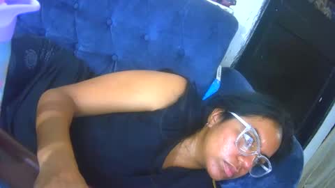 Snapshot of maite2020 chatting on December 18, 2024, 2:10 am maite2020 online show from December 18, 2024, 2:10 am