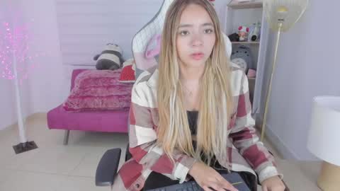 Majo online show from December 30, 2024, 10:34 pm