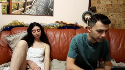 Snapshot of make_me_feel chatting on December 5, 2024, 5:06 pm Lena Ian online show from December 5, 2024, 5:06 pm