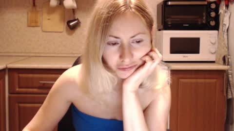 Malena online show from February 10, 2026, 10:03 pm