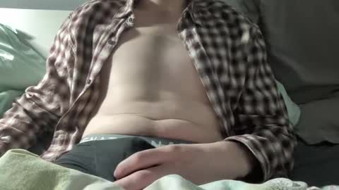 Snapshot of malinxlelynx_ chatting on March 2, 2025, 12:20 am Charlyyee online show from March 2, 2025, 12:20 am