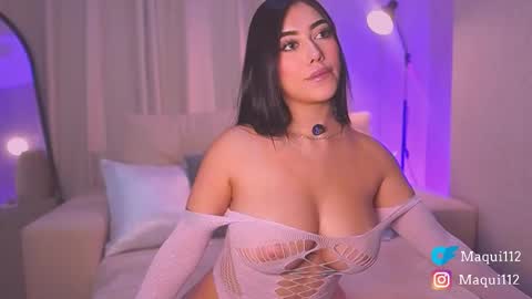 Maquii   online show from February 25, 2026, 9:35 pm