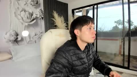 Snapshot of marcuscollins1_ chatting on February 10, 2026, 12:31 pm Marcus online show from February 10, 2026, 12:31 pm