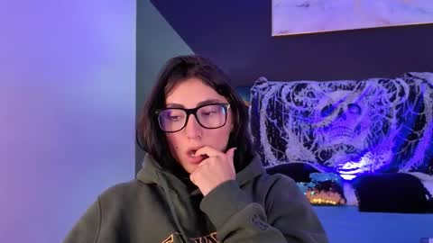 Maria online show from February 25, 2026, 7:45 pm