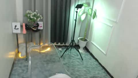 Snapshot of mariamercedesxxx chatting on March 9, 2025, 4:05 am maria online show from March 9, 2025, 4:05 am