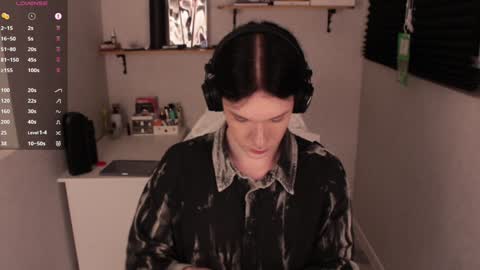 Mark online show from January 4, 2025, 7:23 pm