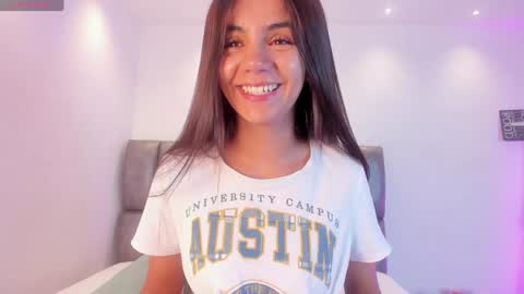 Snapshot of martina_mancinii chatting on January 15, 2025, 2:24 pm Martina online show from January 15, 2025, 2:24 pm