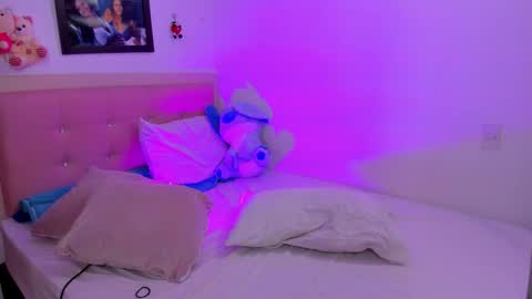 Snapshot of maryalelove chatting on February 19, 2026, 8:16 pm Marya online show from February 19, 2026, 8:16 pm