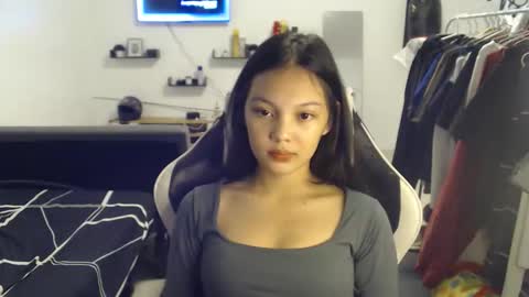 Snapshot of maryan04 chatting on January 18, 2026, 12:31 pm Natalia online show from January 18, 2026, 12:31 pm