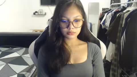 Snapshot of maryan04 chatting on February 4, 2026, 5:24 am Natalia online show from February 4, 2026, 5:24 am