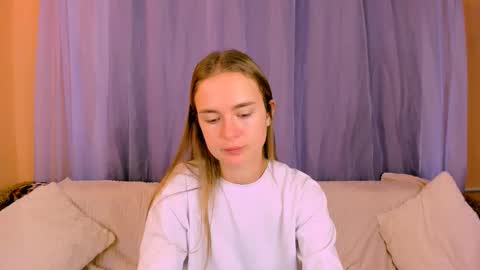 Mari online show from November 27, 2025, 7:21 am