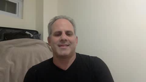 Snapshot of master_cuck2000 chatting on January 27, 2025, 3:04 am master_cuck2000 online show from January 27, 2025, 3:04 am