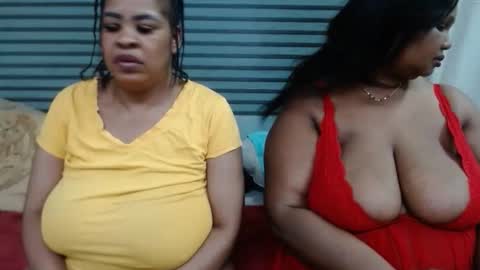 Snapshot of maturedbootyqueen chatting on February 27, 2026, 7:58 pm QUEEN online show from February 27, 2026, 7:58 pm