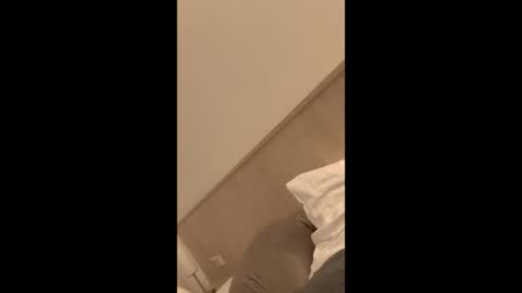 max01041 online show from March 3, 2026, 8:59 pm