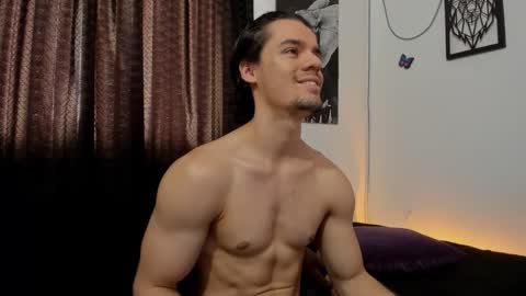 Snapshot of maxi_styles chatting on December 16, 2024, 6:16 pm Alex online show from December 16, 2024, 6:16 pm