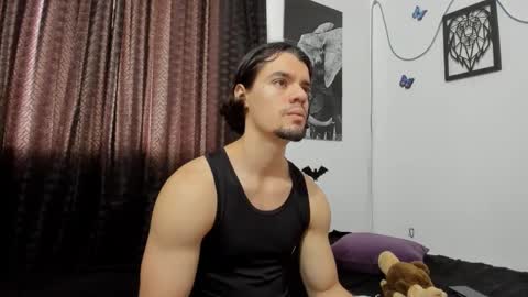 Snapshot of maxi_styles chatting on December 27, 2024, 7:46 pm Alex online show from December 27, 2024, 7:46 pm