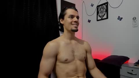 Snapshot of maxi_styles chatting on January 20, 2025, 12:25 am Alex online show from January 20, 2025, 12:25 am