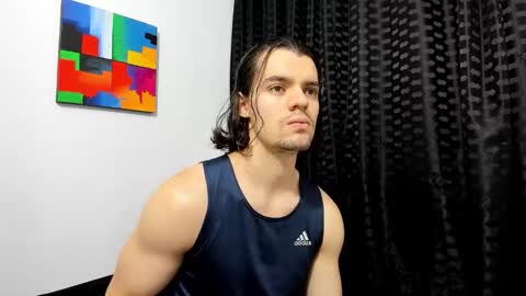 Snapshot of maxi_styles chatting on November 12, 2025, 8:52 pm Alex online show from November 12, 2025, 8:52 pm