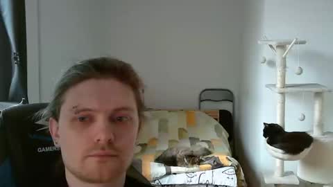 maxs_93 online show from October 6, 2025, 9:07 am