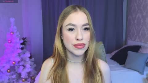 Snapshot of maya_lolly chatting on January 3, 2025, 9:58 am Maya online show from January 3, 2025, 9:58 am