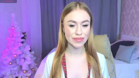 Snapshot of maya_lolly chatting on January 4, 2025, 1:31 pm Maya online show from January 4, 2025, 1:31 pm