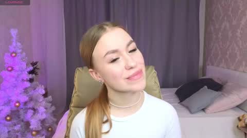 Snapshot of maya_lolly chatting on January 5, 2025, 5:20 pm Maya online show from January 5, 2025, 5:20 pm