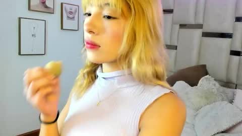 Mayajhons online show from February 23, 2026, 12:35 pm