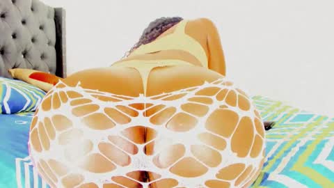 Snapshot of mayo_771804 chatting on November 10, 2025, 10:03 am Karol black18 online show from November 10, 2025, 10:03 am