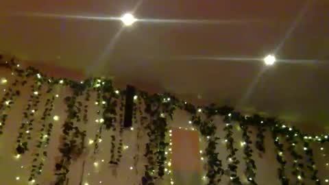 mazl0w online show from December 31, 2024, 6:24 pm