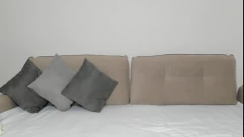 Snapshot of me_lina_ chatting on February 22, 2026, 3:54 pm Alice online show from February 22, 2026, 3:54 pm