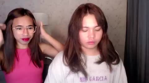 Snapshot of megan_younng chatting on February 19, 2026, 5:42 pm MEGAN online show from February 19, 2026, 5:42 pm