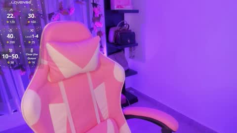 M E G A R A  online show from February 18, 2026, 3:13 am