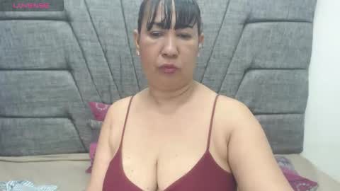 Snapshot of megatitsxxx chatting on March 1, 2026, 1:24 pm milfpleasure online show from March 1, 2026, 1:24 pm